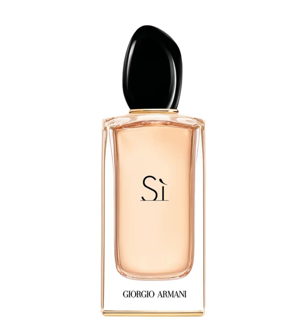 Manufacturer, Exporter, Importer, Supplier, Wholesaler, Retailer, Trader of Giorgio Armani Si Eau De Parfum in Gurgaon, Haryana, India.